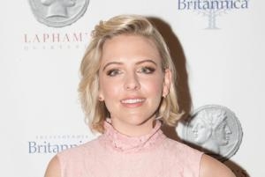 Heléne Yorke加盟Epix新喜剧《Graves》 Heléne Yorke加盟Epix新喜剧《Graves》